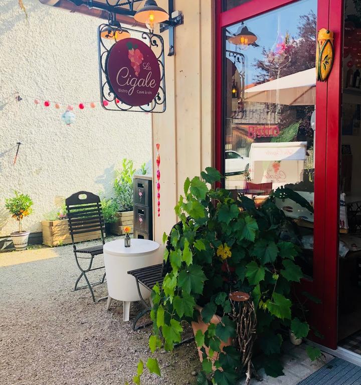 Bistro La Cigale