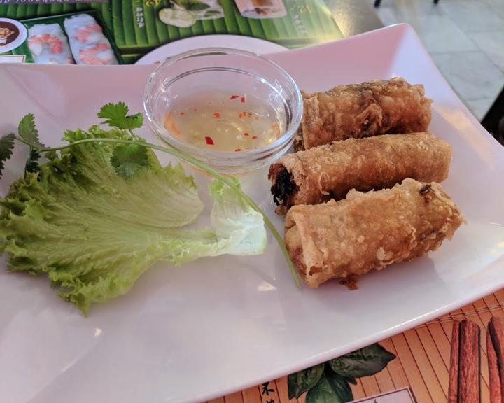 Pho Hanoi & Sushi Bar Ayhan